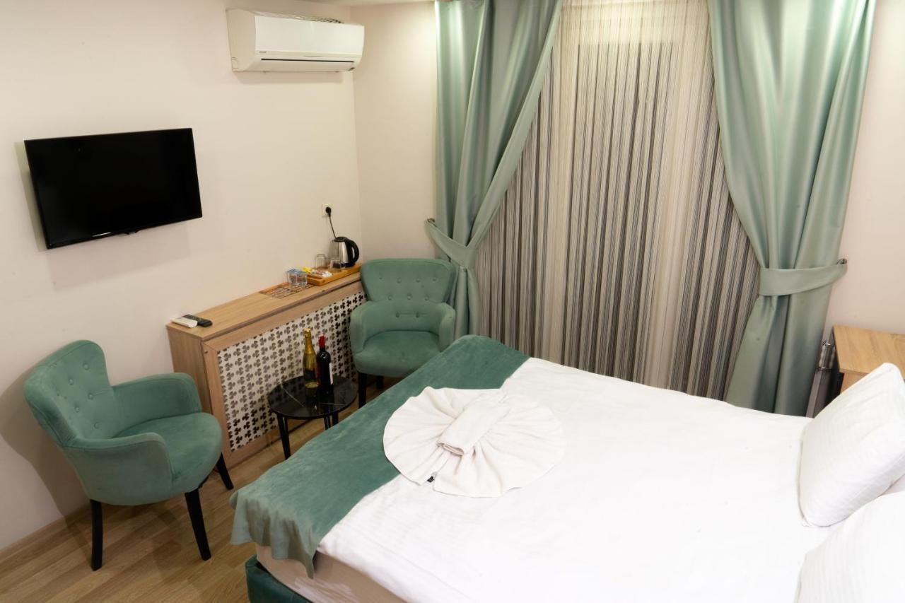 Loss Hotel Çatalca Kültér fotó