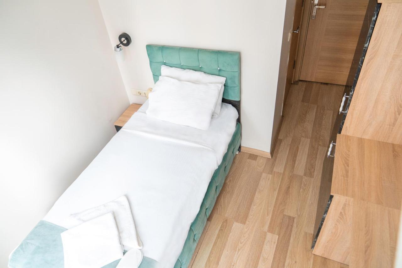 Loss Hotel Çatalca Kültér fotó